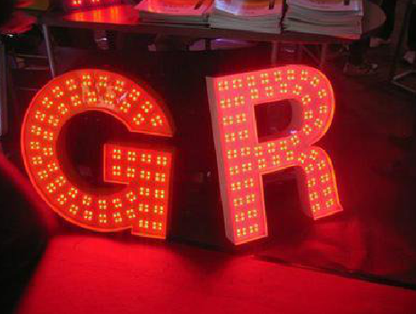  雅江LED发光字常见的安装误区。